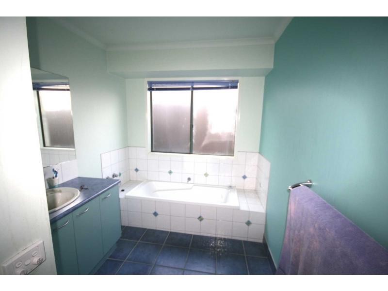 9 Chadacre Place, Mornington VIC 3931