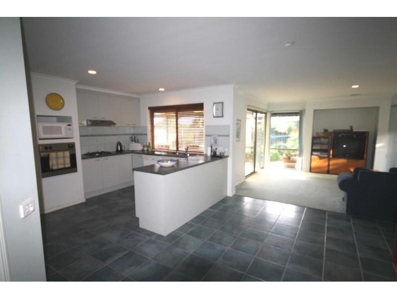 9 Chadacre Place, Mornington VIC 3931