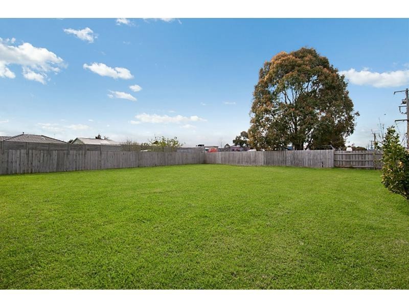 81 St Mitchell Circuit, Mornington VIC 3931