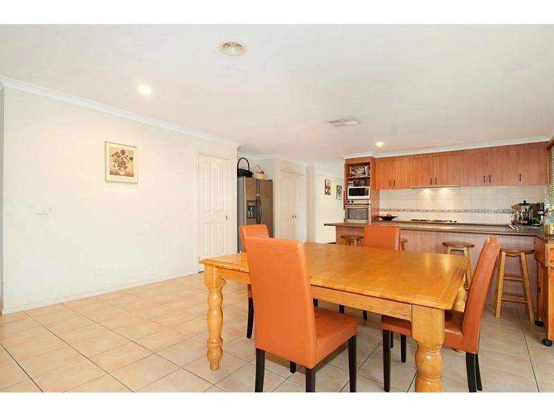 81 St Mitchell Circuit, Mornington VIC 3931