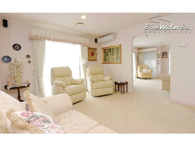 Unit 1/2-4 Kuranga Court, Mornington VIC 3931