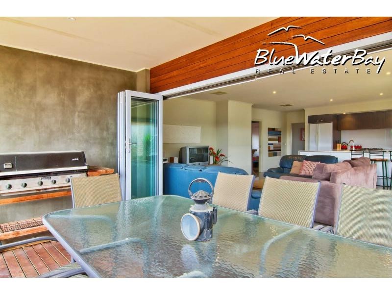 1 Kingston Close, Mornington VIC 3931