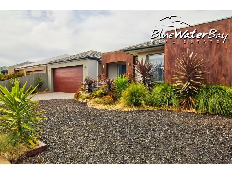 1 Kingston Close, Mornington VIC 3931