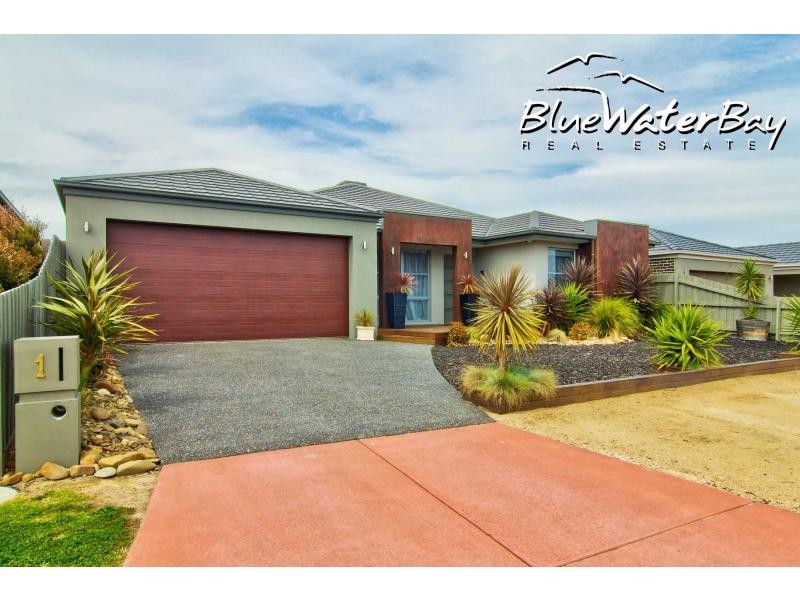 1 Kingston Close, Mornington VIC 3931