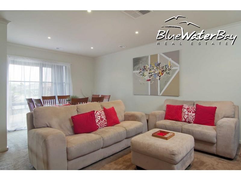 1 Kingston Close, Mornington VIC 3931