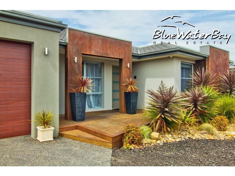 1 Kingston Close, Mornington VIC 3931