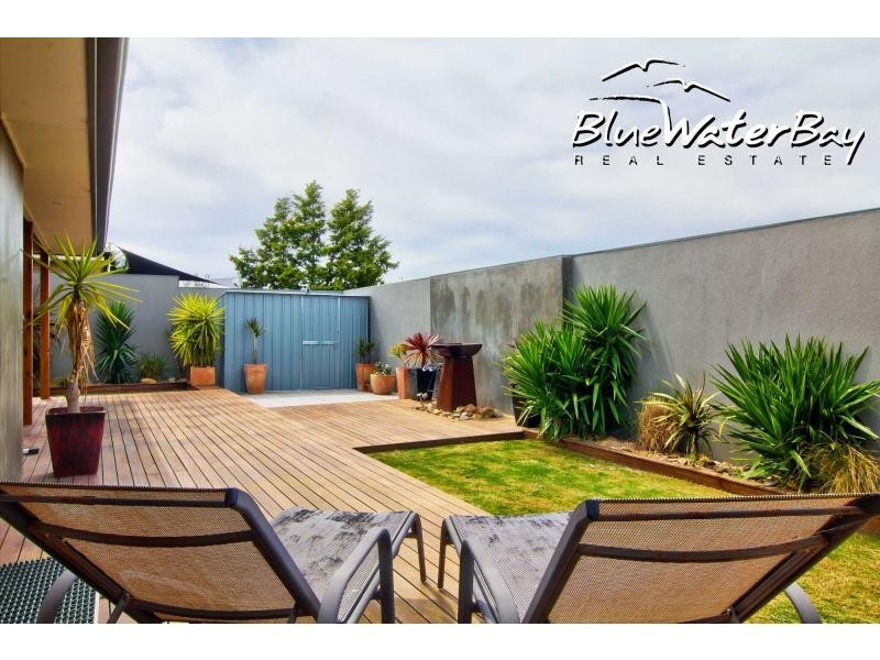 1 Kingston Close, Mornington VIC 3931