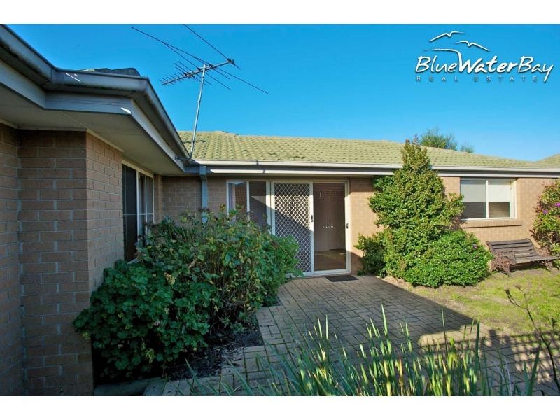 1/8 Moonah Way, Mount Martha VIC 3934