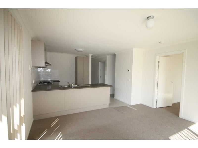 14/10 Kingfisher Court, Hastings VIC 3915