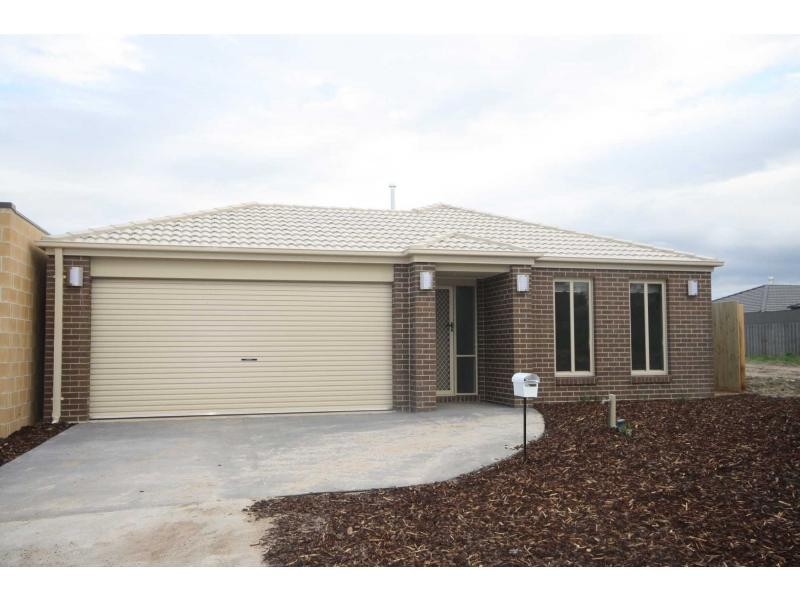 2 Ruby Cove, Mornington VIC 3931