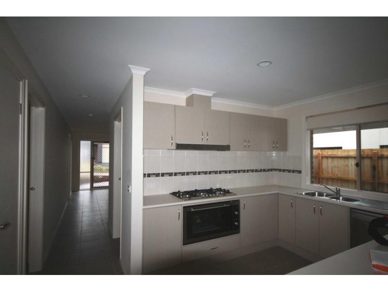 2 Ruby Cove, Mornington VIC 3931