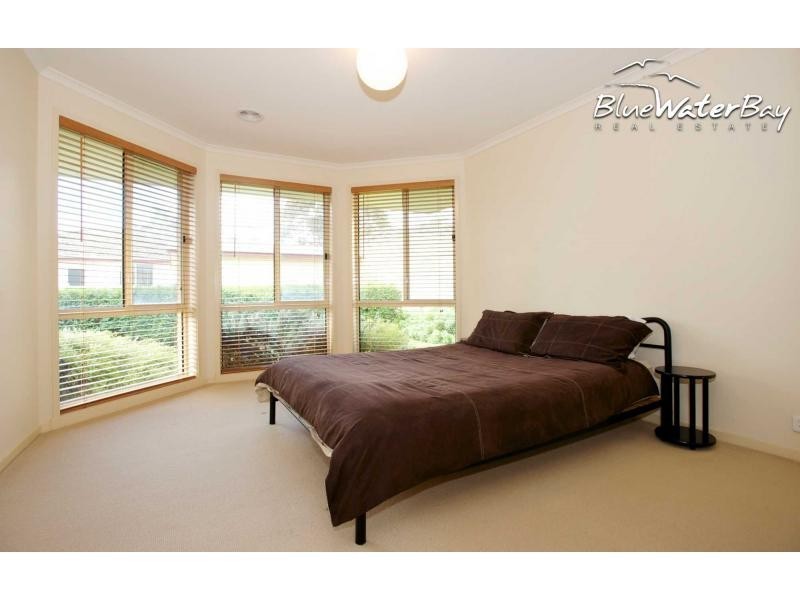 12A Van Ness Avenue, Mornington VIC 3931