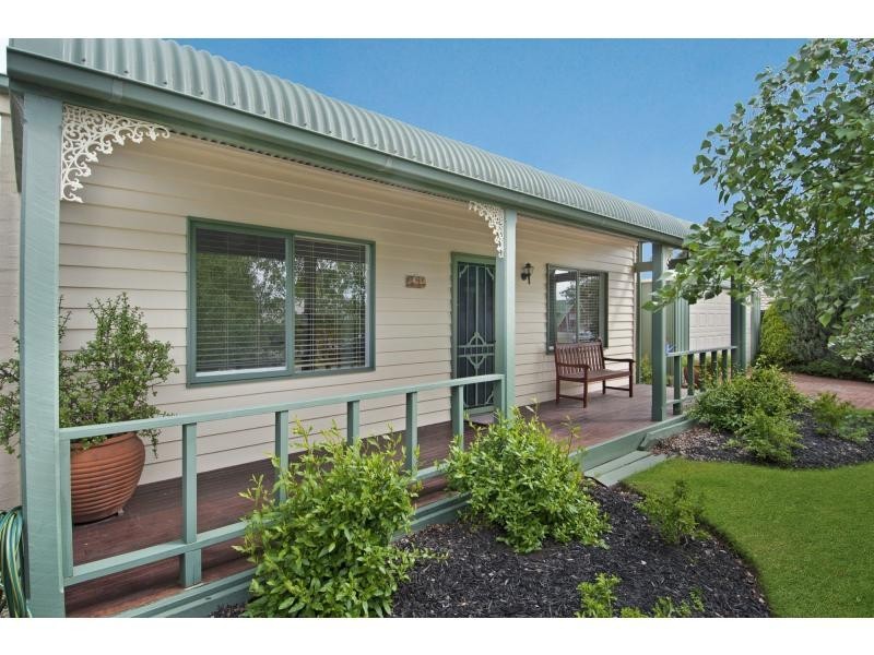 4 Larter Court, Mount Martha VIC 3934