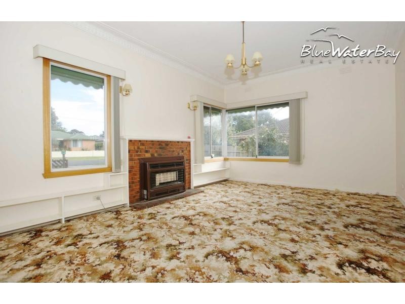 1 Reservoir Road, Frankston VIC 3199
