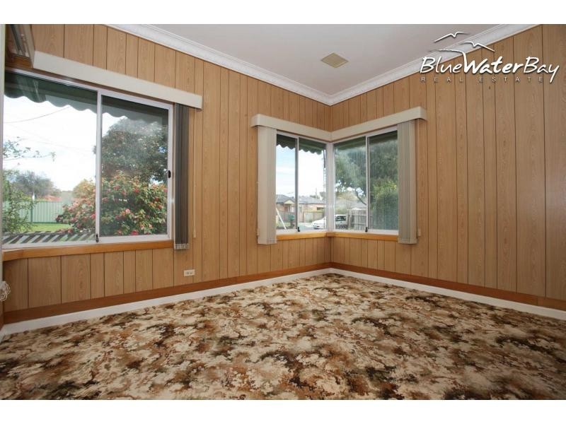 1 Reservoir Road, Frankston VIC 3199