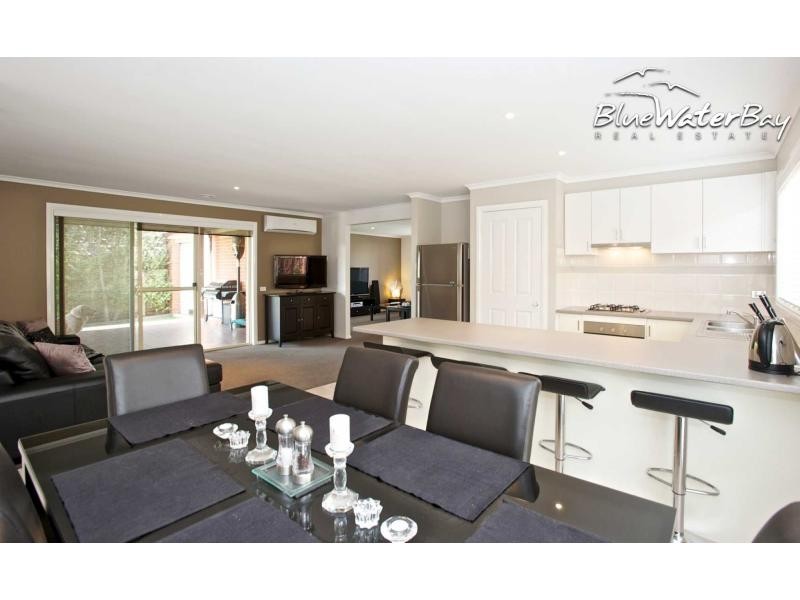 13 Allchin Avenue, Mornington VIC 3931