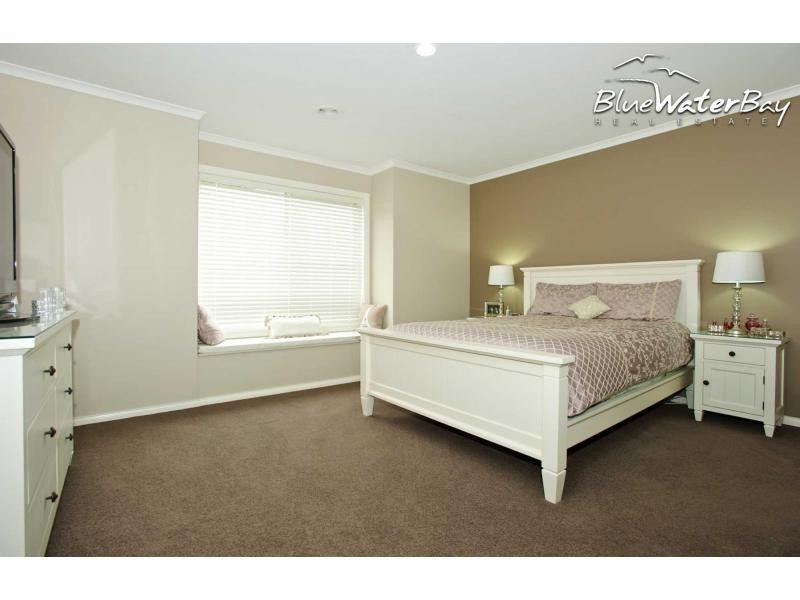 13 Allchin Avenue, Mornington VIC 3931