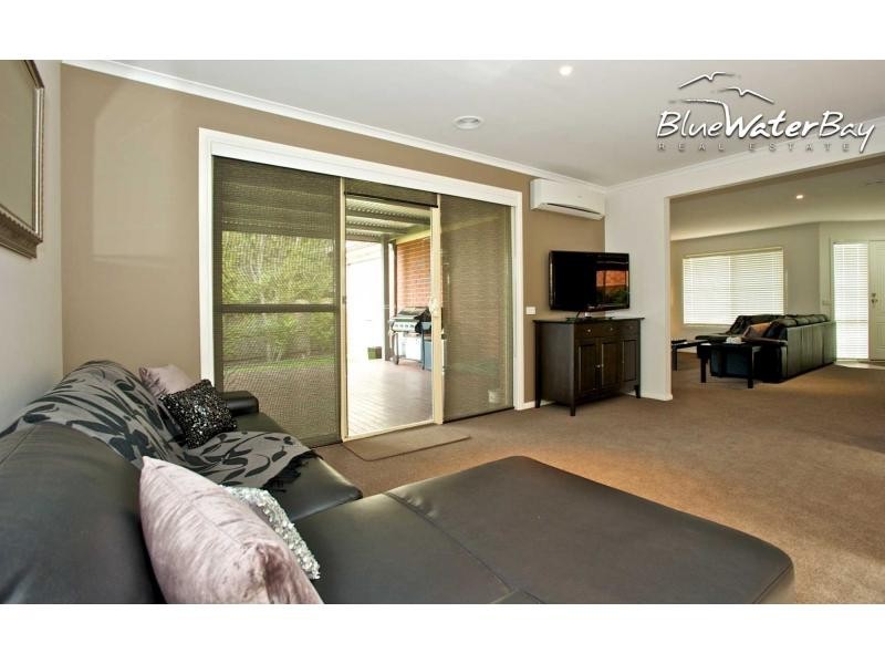 13 Allchin Avenue, Mornington VIC 3931