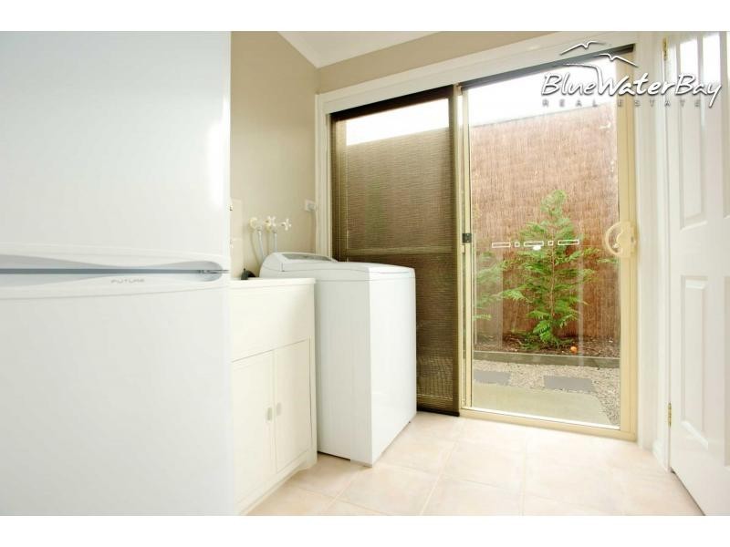 13 Allchin Avenue, Mornington VIC 3931