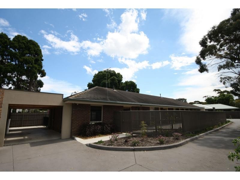 2/263 Dunns Road, Mornington VIC 3931