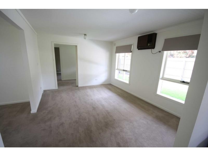 2/263 Dunns Road, Mornington VIC 3931