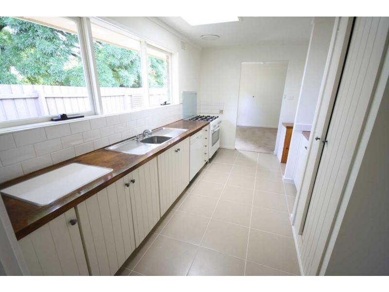 2/263 Dunns Road, Mornington VIC 3931