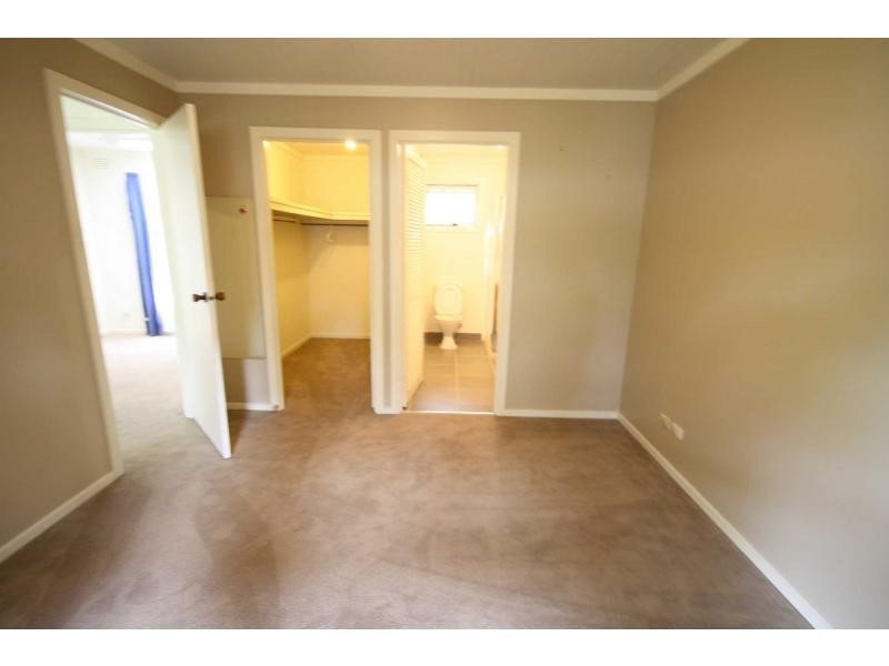 2/263 Dunns Road, Mornington VIC 3931