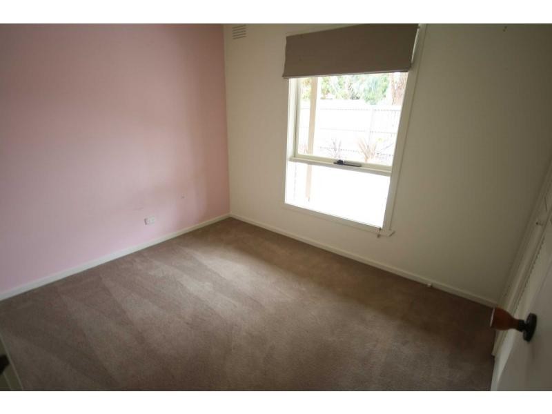 2/263 Dunns Road, Mornington VIC 3931