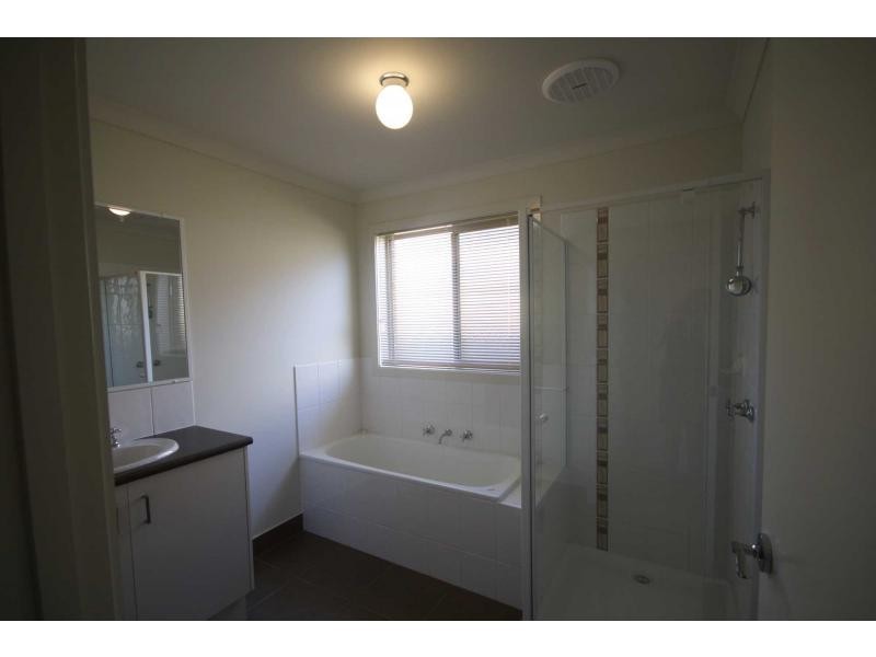 54 Szer Way, Carrum Downs VIC 3201