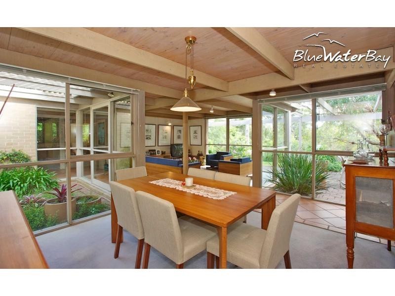 33 Finlayson Avenue, Mount Martha VIC 3934