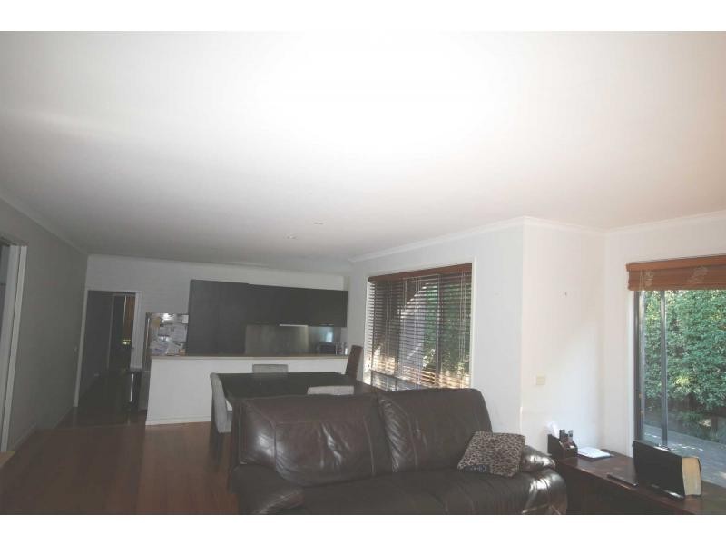 34 Dorothy Crescent, Mornington VIC 3931