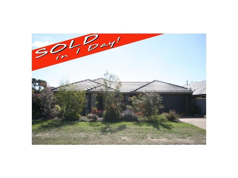 1 Fiona Court, Mount Martha VIC 3934