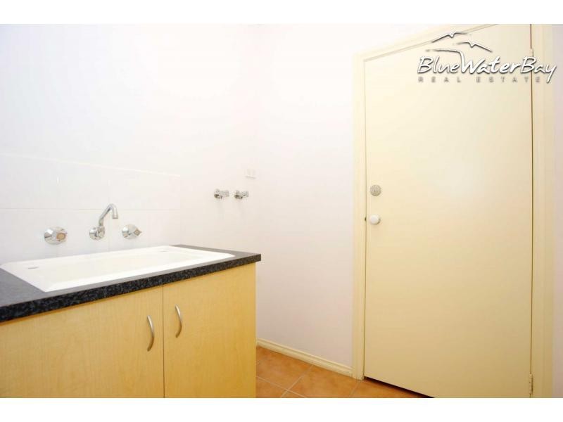 1/100 Maxwell Street, Mornington VIC 3931