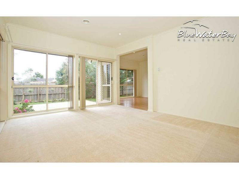 1/100 Maxwell Street, Mornington VIC 3931