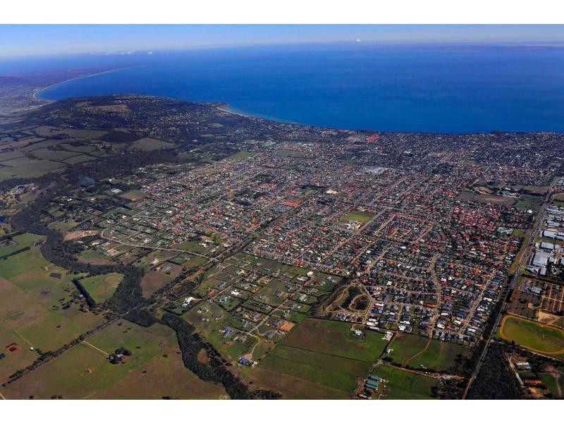 7 Sentosa Place, Mount Martha VIC 3934