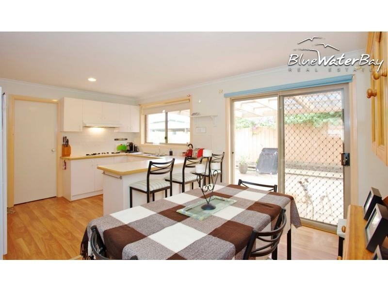 7/26 Pamela Place, Mornington VIC 3931