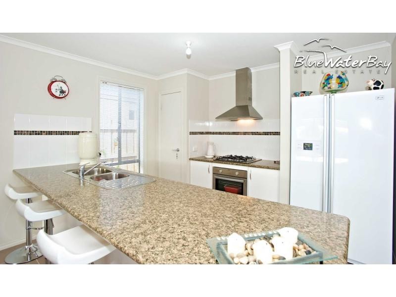 50 Elspeth Circuit, Mount Martha VIC 3934
