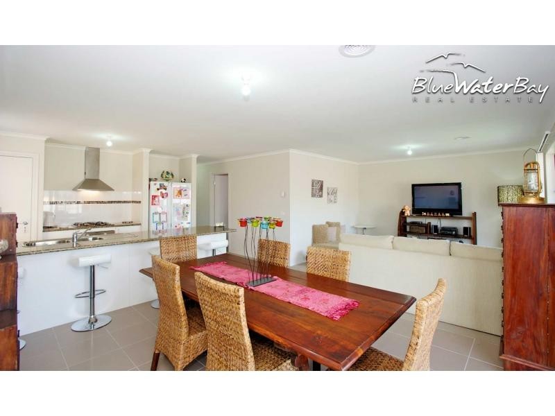 50 Elspeth Circuit, Mount Martha VIC 3934