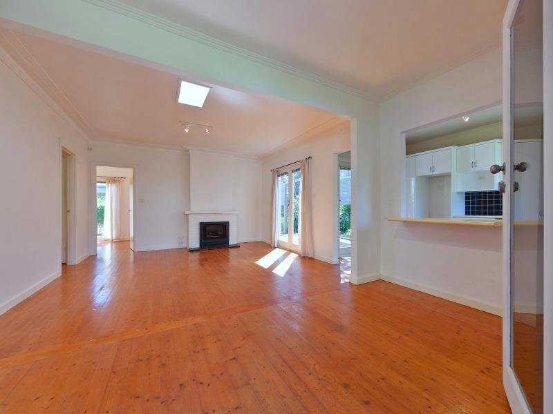 552 Esplanade, Mount Martha VIC 3934