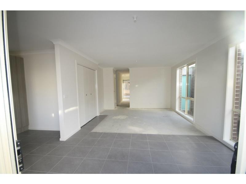9/10 Kingfisher Court, Hastings VIC 3915