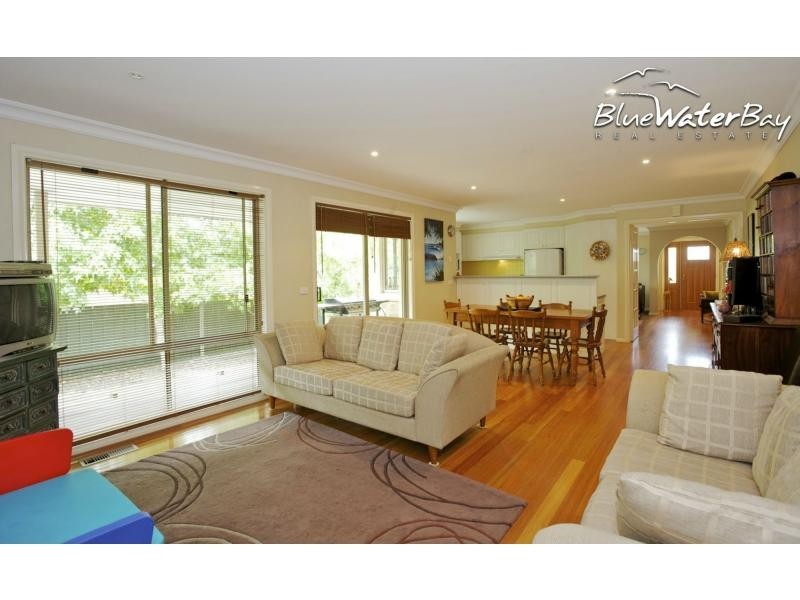 11 Playfield Grove, Mornington VIC 3931