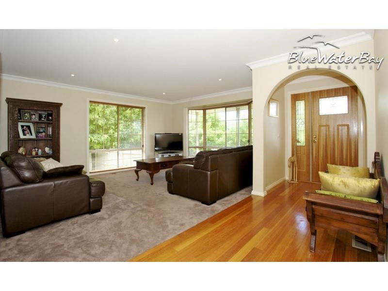 11 Playfield Grove, Mornington VIC 3931