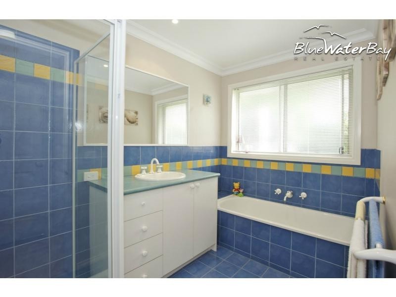 11 Playfield Grove, Mornington VIC 3931