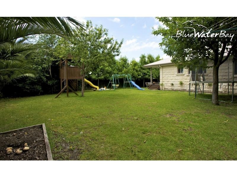 11 Playfield Grove, Mornington VIC 3931