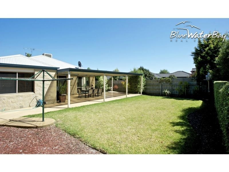 98 Maxwell Street, Mornington VIC 3931