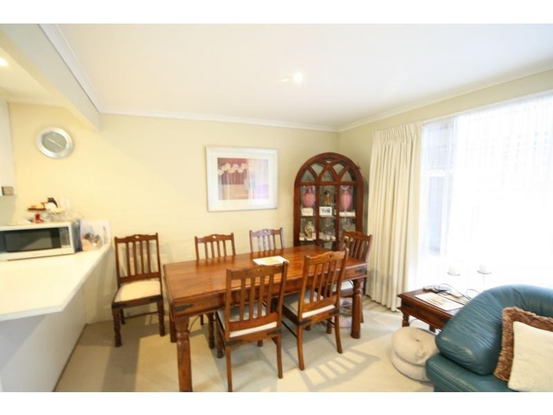 5/4 Oakland Street, Mornington VIC 3931