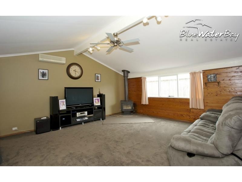 28 Kiandra Street, Mornington VIC 3931