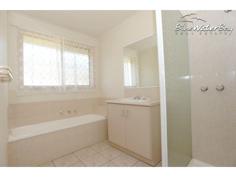 8 Meadow View Place, Mornington VIC 3931