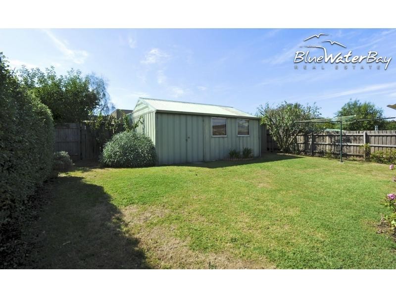 8 Meadow View Place, Mornington VIC 3931