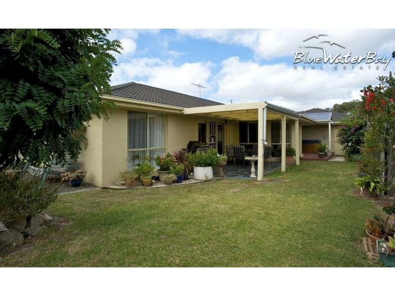 13 Caversham Drive, Mornington VIC 3931